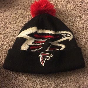 Falcons beanie